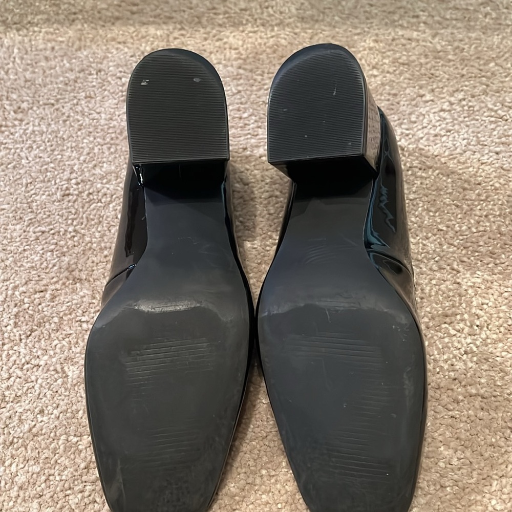 Steve Madden Maryjane Black Patent Leather Heels - Picture 4 of 6